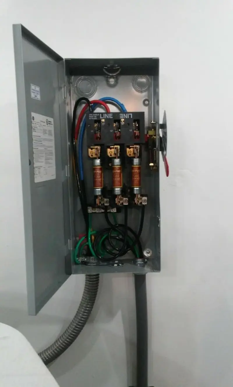 Three-phase disconnect switch installed for Smoke Detector Installation in Homestead
